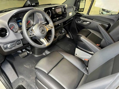 2026 Mercedes-Benz Sprinter Passenger Van 2500 Standard Roof I4 Diesel HO 144 AWD