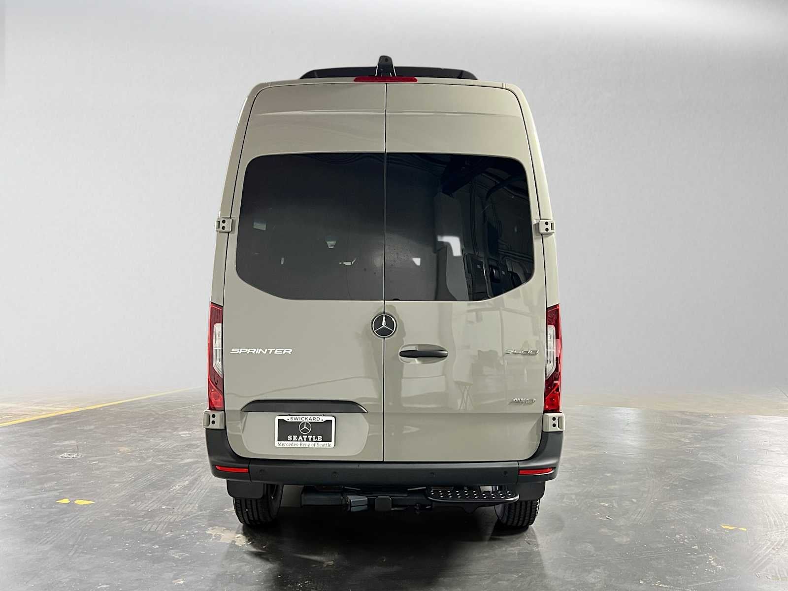 2026 Mercedes-Benz Sprinter Passenger Van 2500 Standard Roof I4 Diesel HO 144 AWD