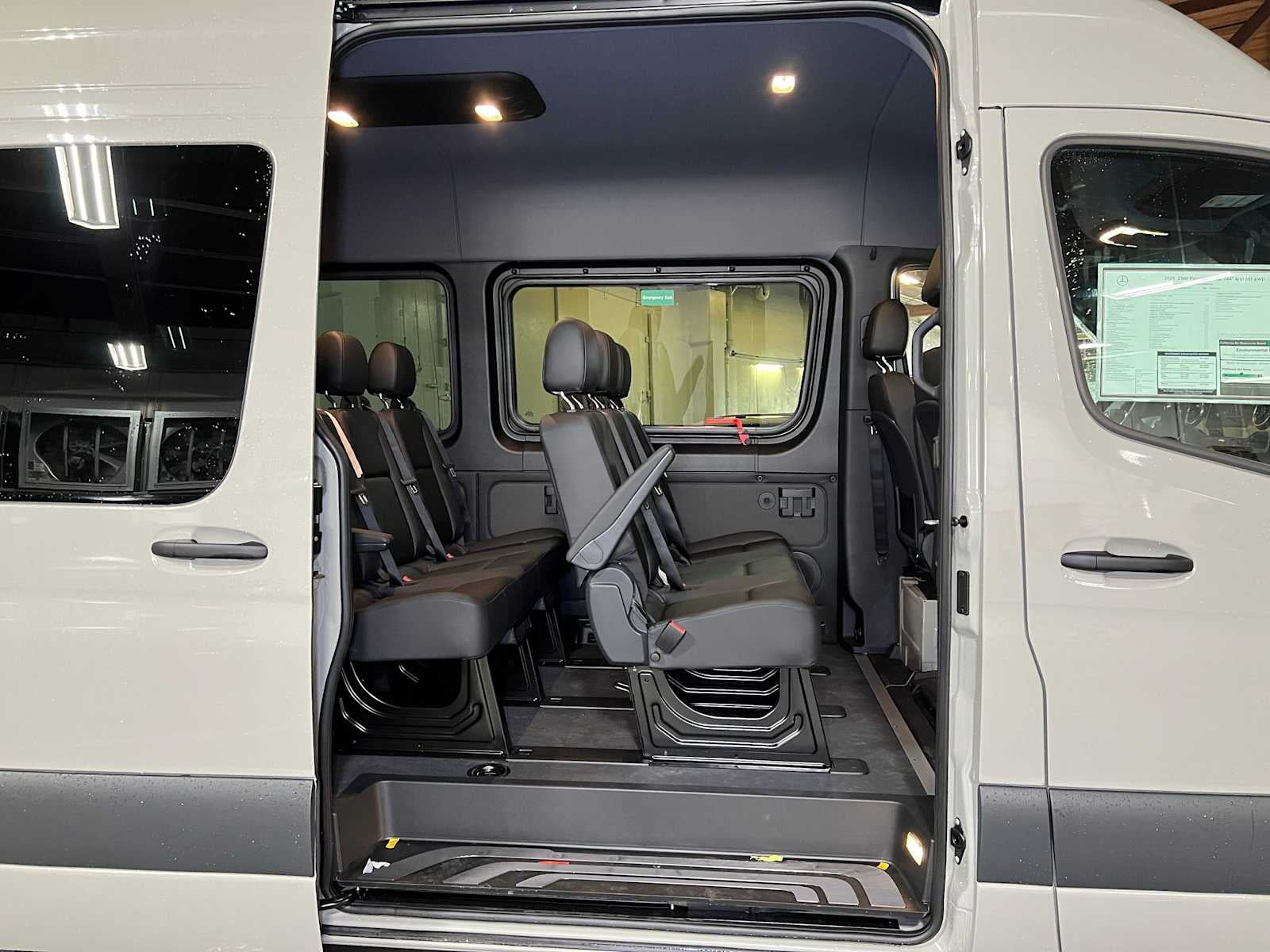 2026 Mercedes-Benz Sprinter Passenger 2500 Standard Roof I4 Diesel HO 144 AWD