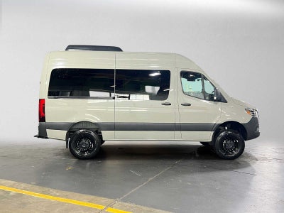 2026 Mercedes-Benz Sprinter Passenger 2500 Standard Roof I4 Diesel HO 144 AWD