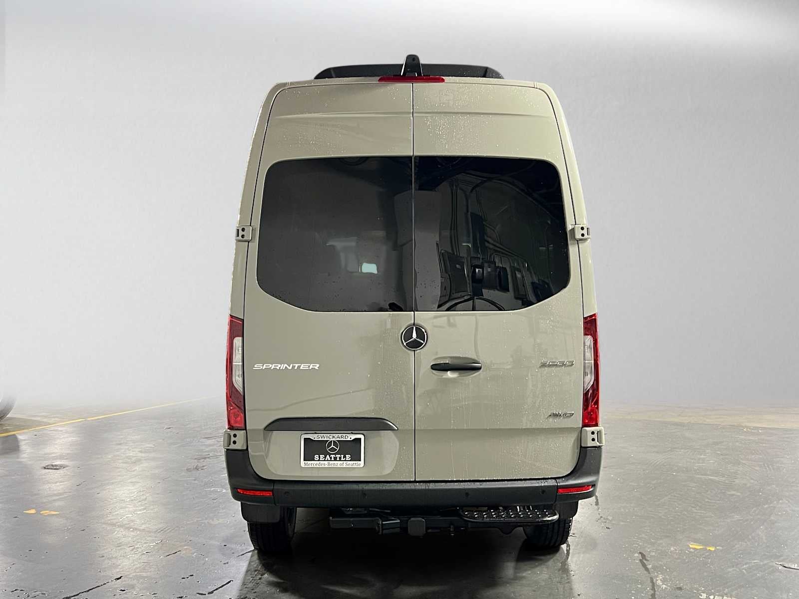 2026 Mercedes-Benz Sprinter Passenger 2500 Standard Roof I4 Diesel HO 144 AWD