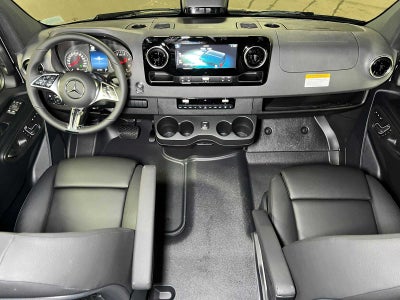 2026 Mercedes-Benz Sprinter Passenger 2500 Standard Roof I4 Diesel HO 144 AWD