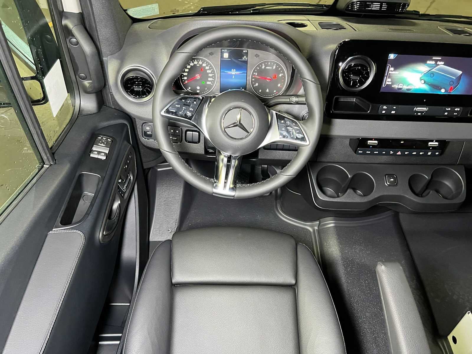 2026 Mercedes-Benz Sprinter Passenger 2500 Standard Roof I4 Diesel HO 144 AWD