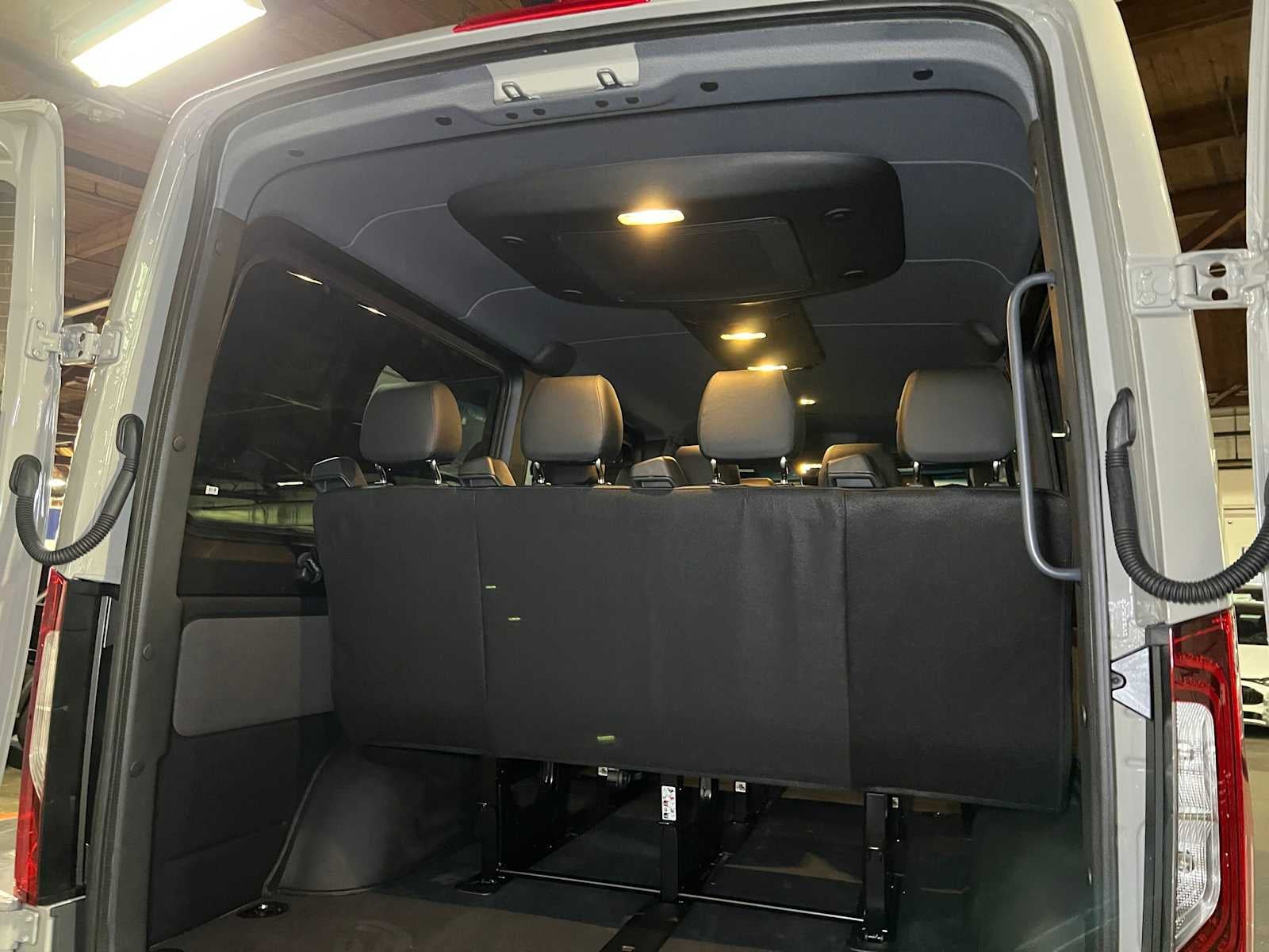 2026 Mercedes-Benz Sprinter Passenger 2500 Standard Roof I4 Diesel HO 144 AWD