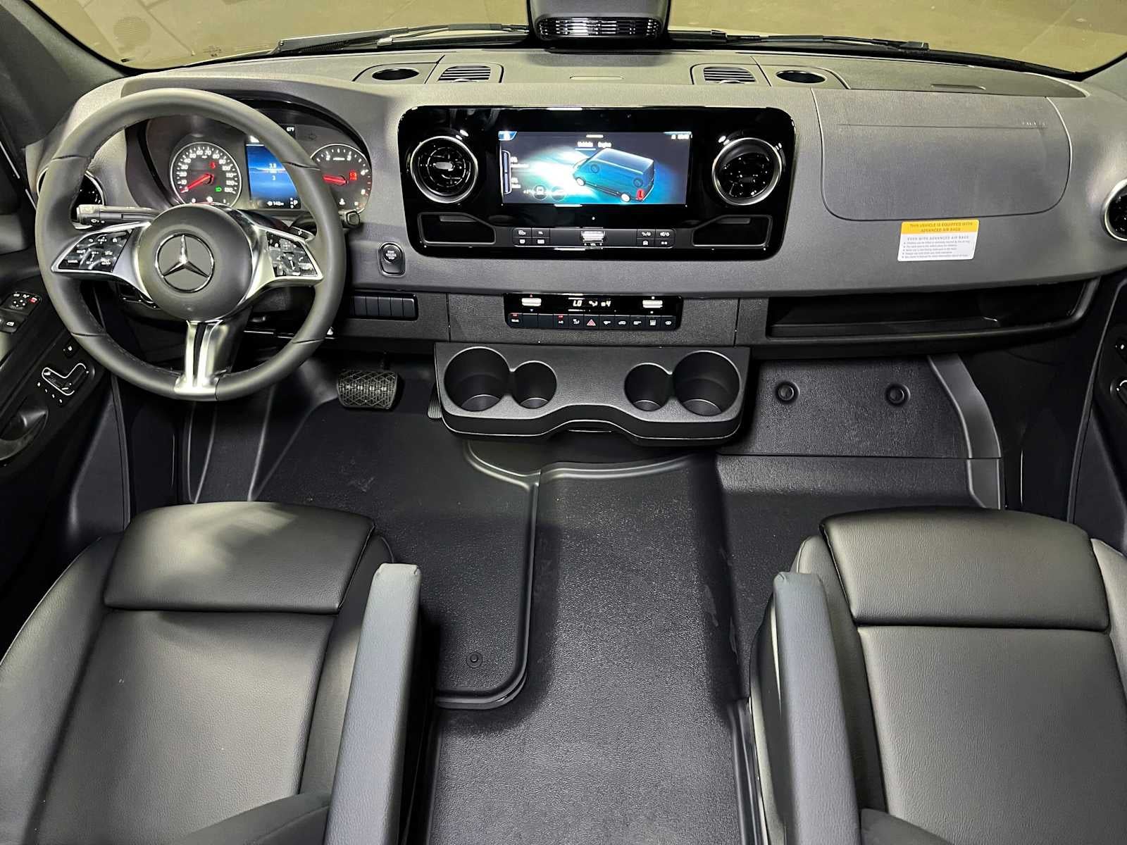 2026 Mercedes-Benz Sprinter Passenger 2500 Standard Roof I4 Diesel HO 144 AWD