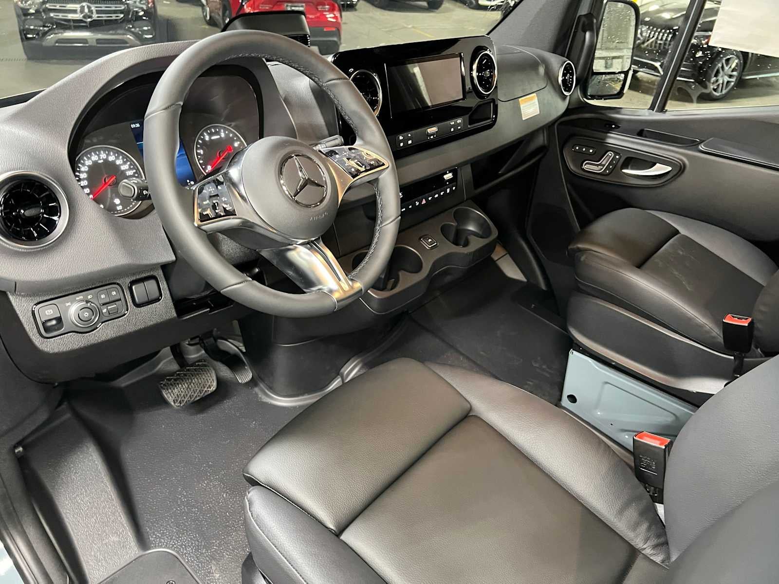2026 Mercedes-Benz Sprinter Passenger Van 2500 Standard Roof I4 Diesel HO 144 AWD