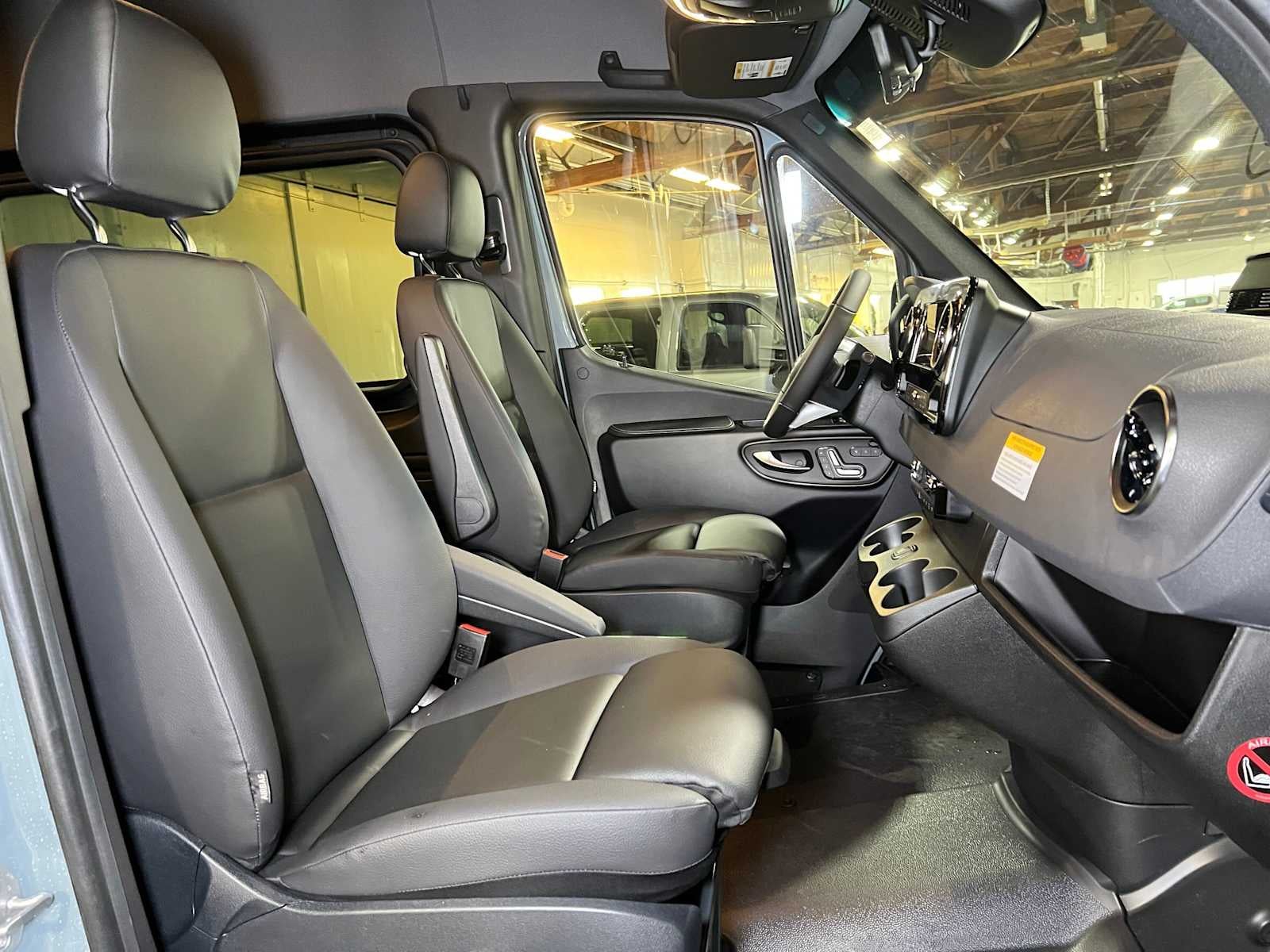 2026 Mercedes-Benz Sprinter Passenger 2500 Standard Roof I4 Diesel HO 144 AWD