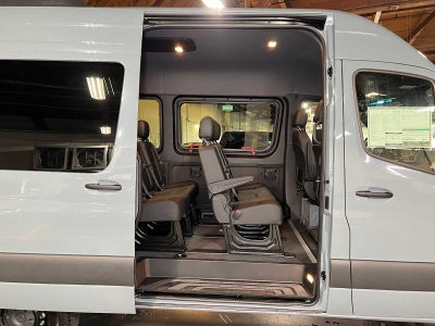 2026 Mercedes-Benz Sprinter Passenger 2500 Standard Roof I4 Diesel HO 144 AWD
