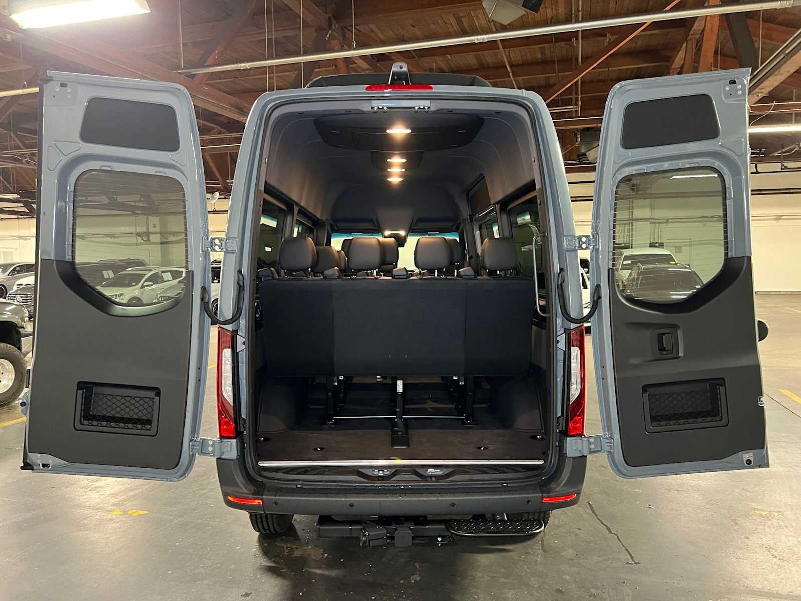 2026 Mercedes-Benz Sprinter Passenger 2500 Standard Roof I4 Diesel HO 144 AWD