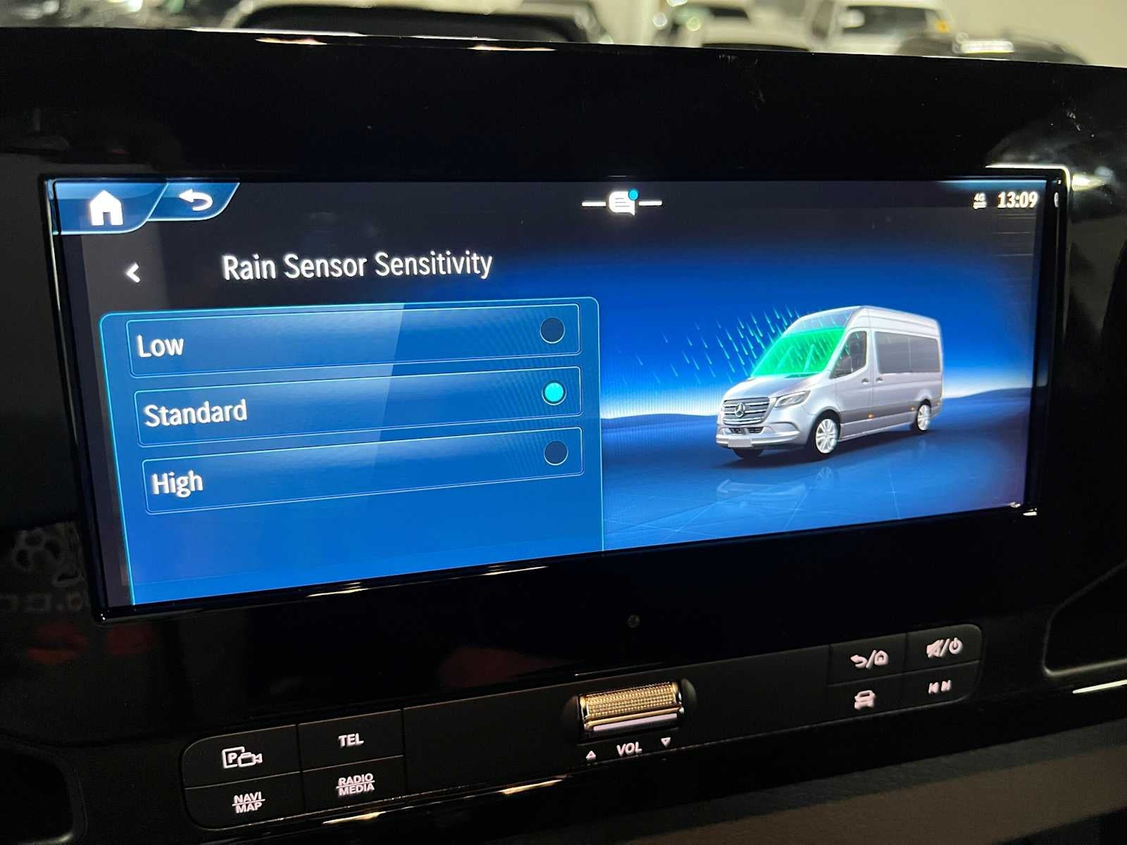2026 Mercedes-Benz Sprinter Passenger 2500 Standard Roof I4 Diesel HO 144 AWD