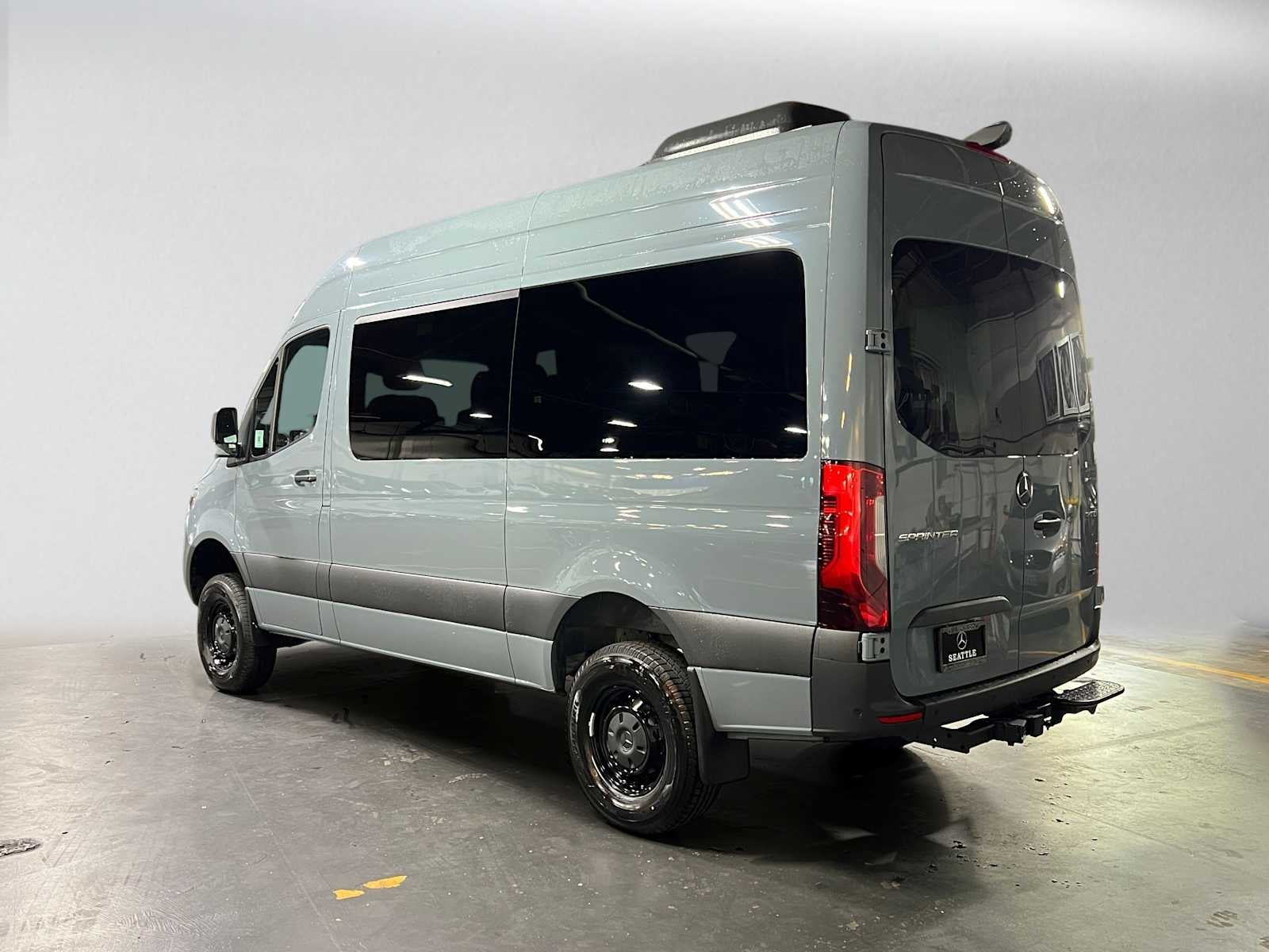 2026 Mercedes-Benz Sprinter Passenger 2500 Standard Roof I4 Diesel HO 144 AWD