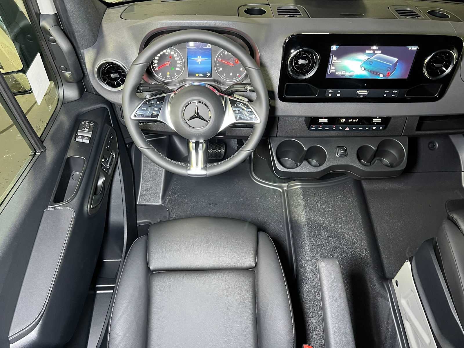 2026 Mercedes-Benz Sprinter Passenger 2500 Standard Roof I4 Diesel HO 144 AWD
