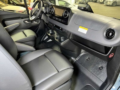 2026 Mercedes-Benz Sprinter Passenger 2500 Standard Roof I4 Diesel HO 144 AWD