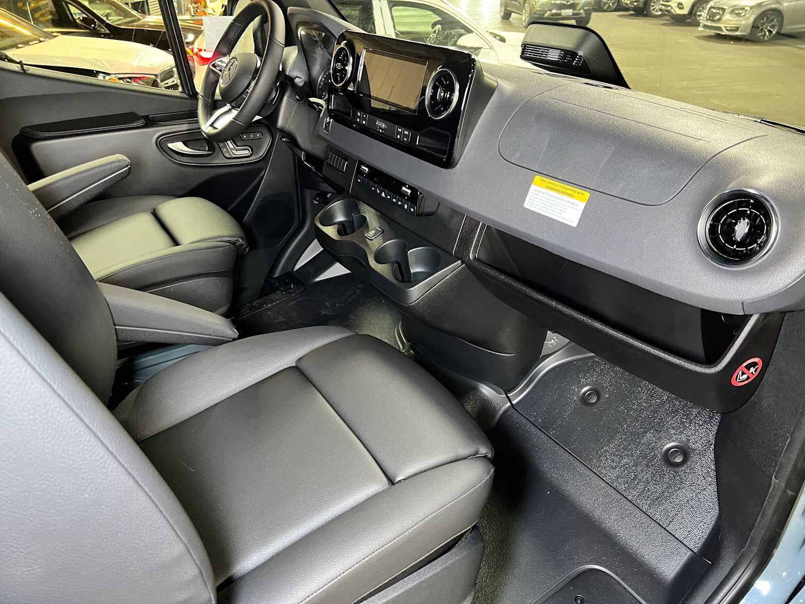 2026 Mercedes-Benz Sprinter Passenger 2500 Standard Roof I4 Diesel HO 144 AWD