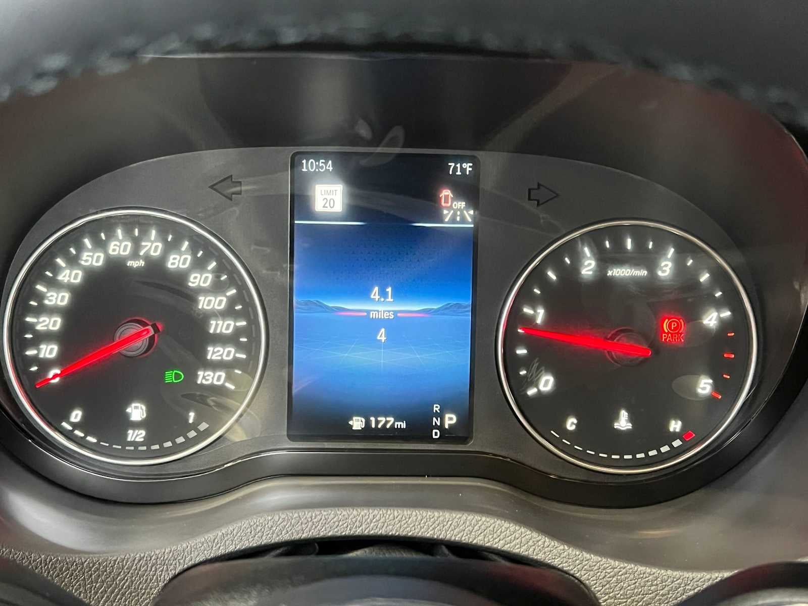 2026 Mercedes-Benz Sprinter Passenger 2500 Standard Roof I4 Diesel HO 144 AWD
