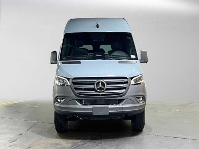 2026 Mercedes-Benz Sprinter Passenger 2500 Standard Roof I4 Diesel HO 144 AWD