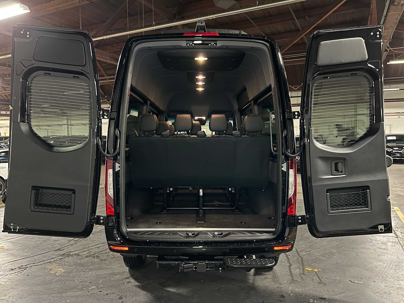 2026 Mercedes-Benz Sprinter Passenger Van 2500 Standard Roof I4 Diesel HO 144 AWD