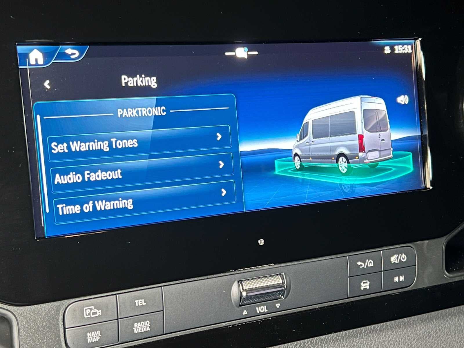 2026 Mercedes-Benz Sprinter Passenger Van 2500 Standard Roof I4 Diesel HO 144 AWD