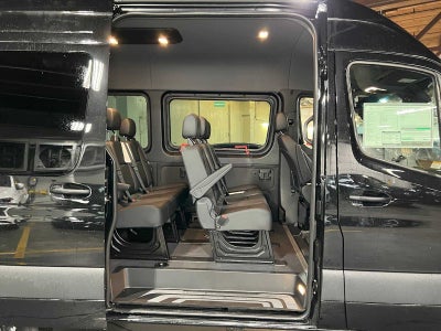 2026 Mercedes-Benz Sprinter Passenger Van 2500 Standard Roof I4 Diesel HO 144 AWD