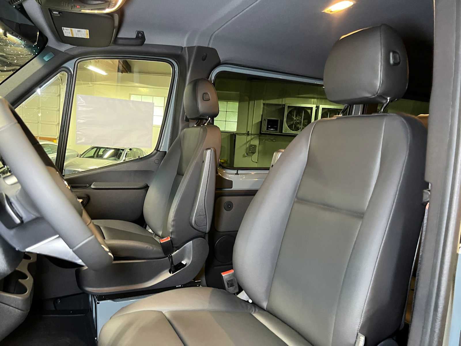 2026 Mercedes-Benz Sprinter Passenger Van 2500 Standard Roof I4 Diesel HO 144 AWD