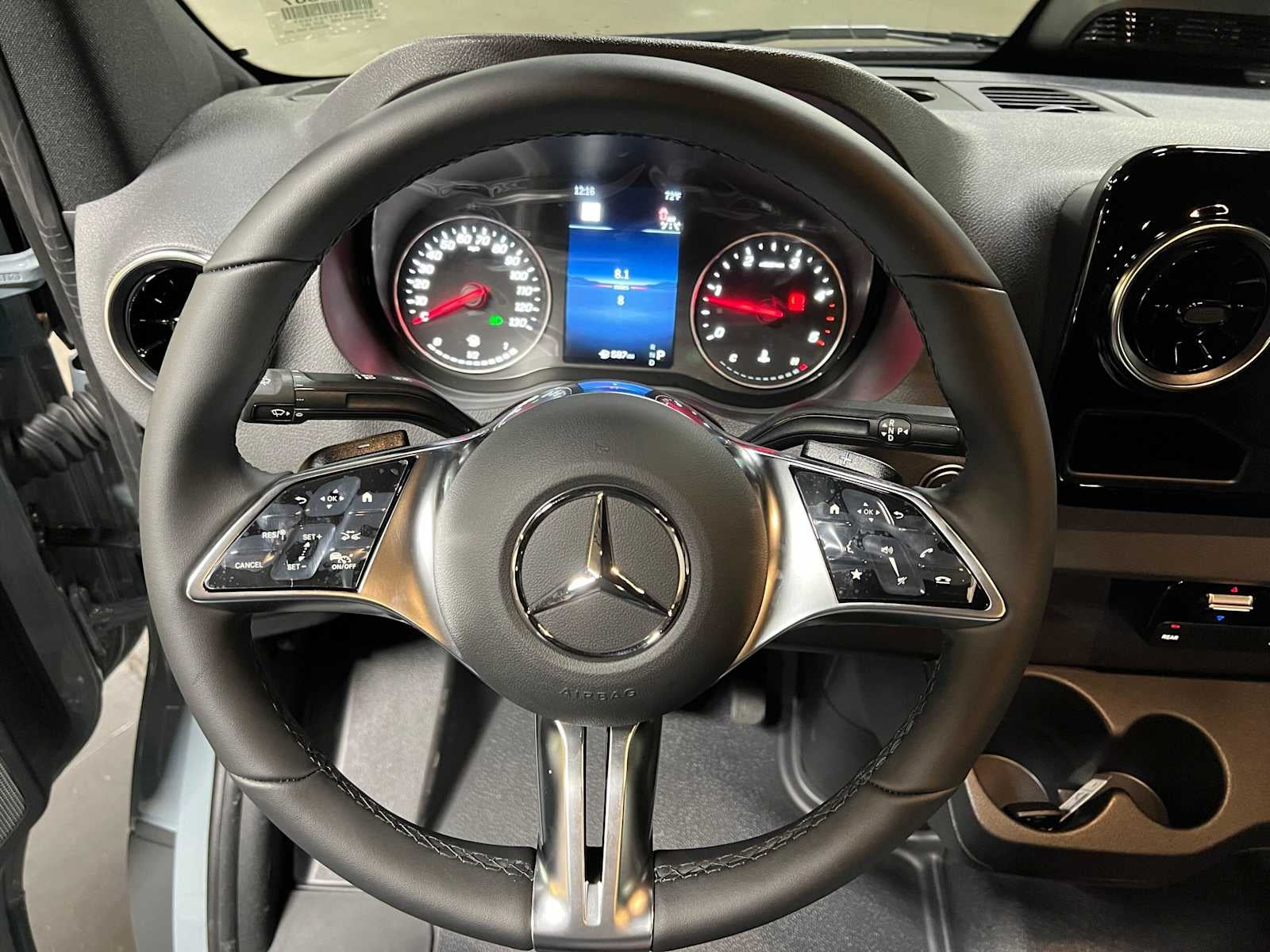 2026 Mercedes-Benz Sprinter Passenger Van 2500 Standard Roof I4 Diesel HO 144 AWD