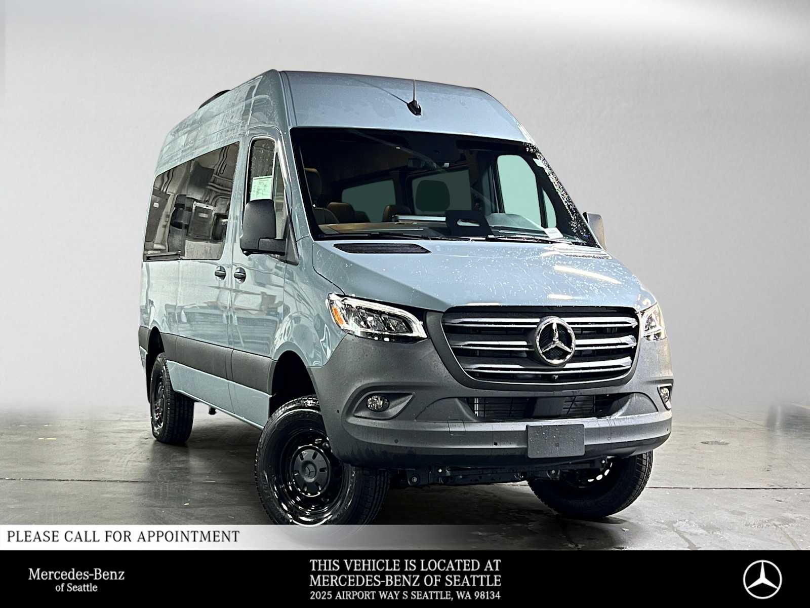 2026 Mercedes-Benz Sprinter Passenger 2500 Standard Roof I4 Diesel HO 144 AWD