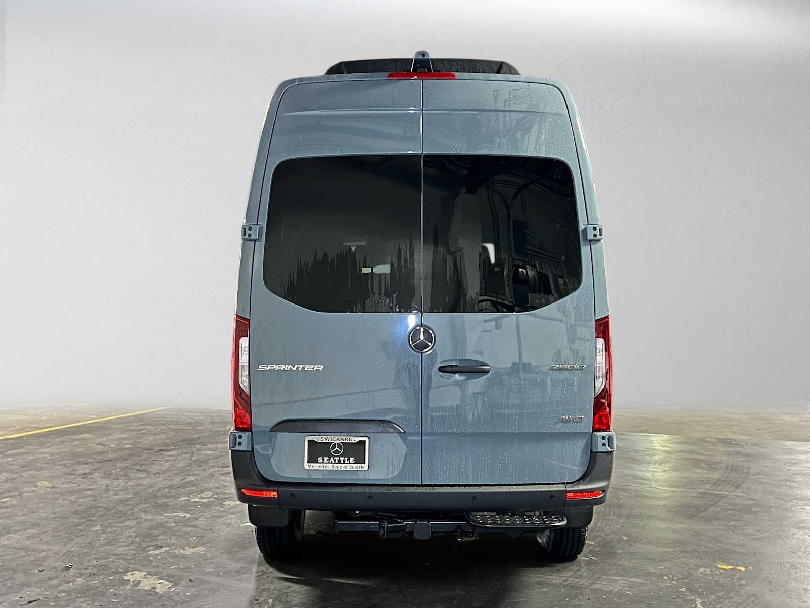 2026 Mercedes-Benz Sprinter Passenger 2500 Standard Roof I4 Diesel HO 144 AWD