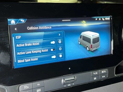 2025 Mercedes-Benz Sprinter Passenger Van 2500 Standard Roof I4 Diesel HO 144 AWD