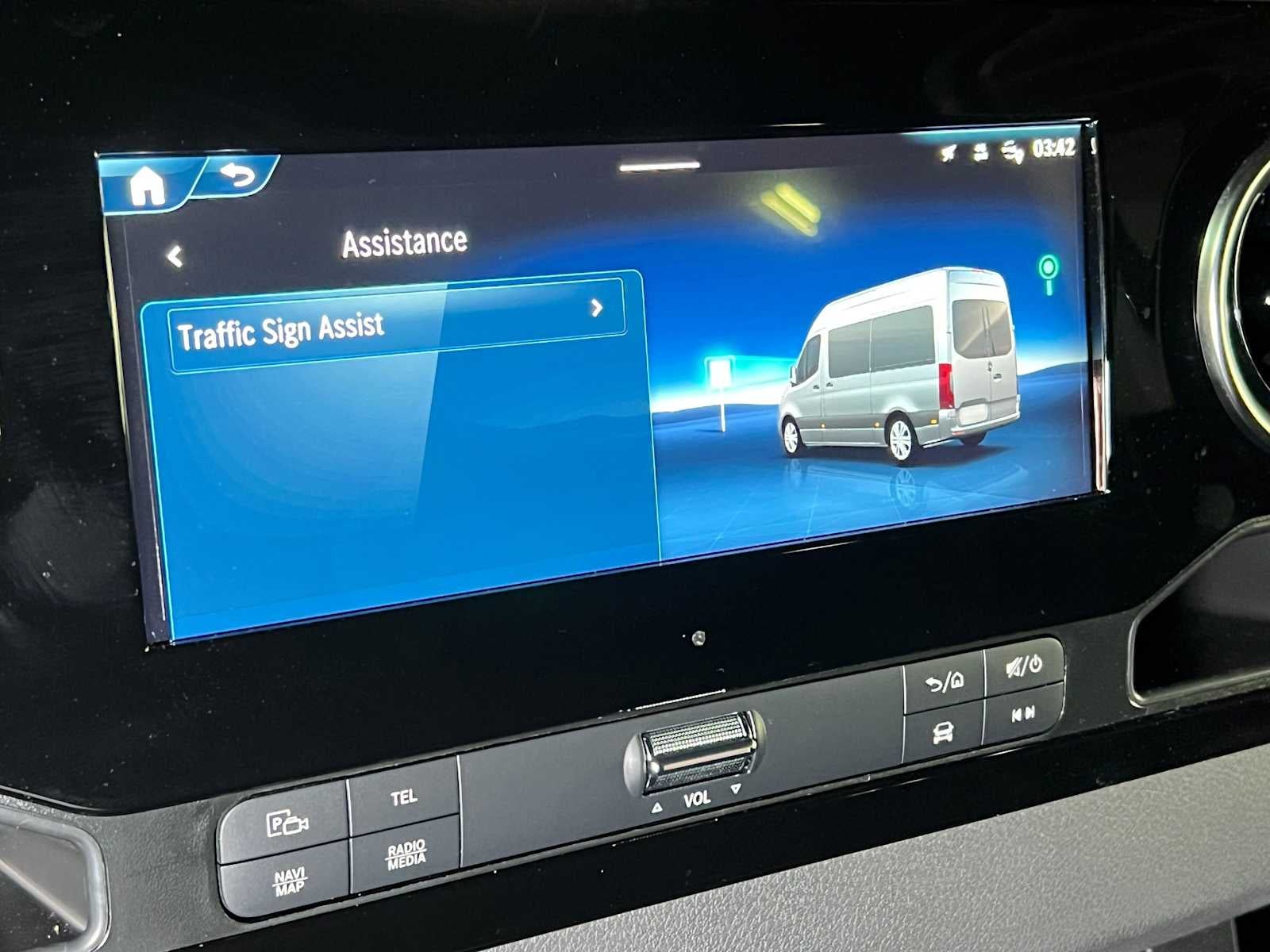 2025 Mercedes-Benz Sprinter Passenger Van 2500 Standard Roof I4 Diesel HO 144 AWD