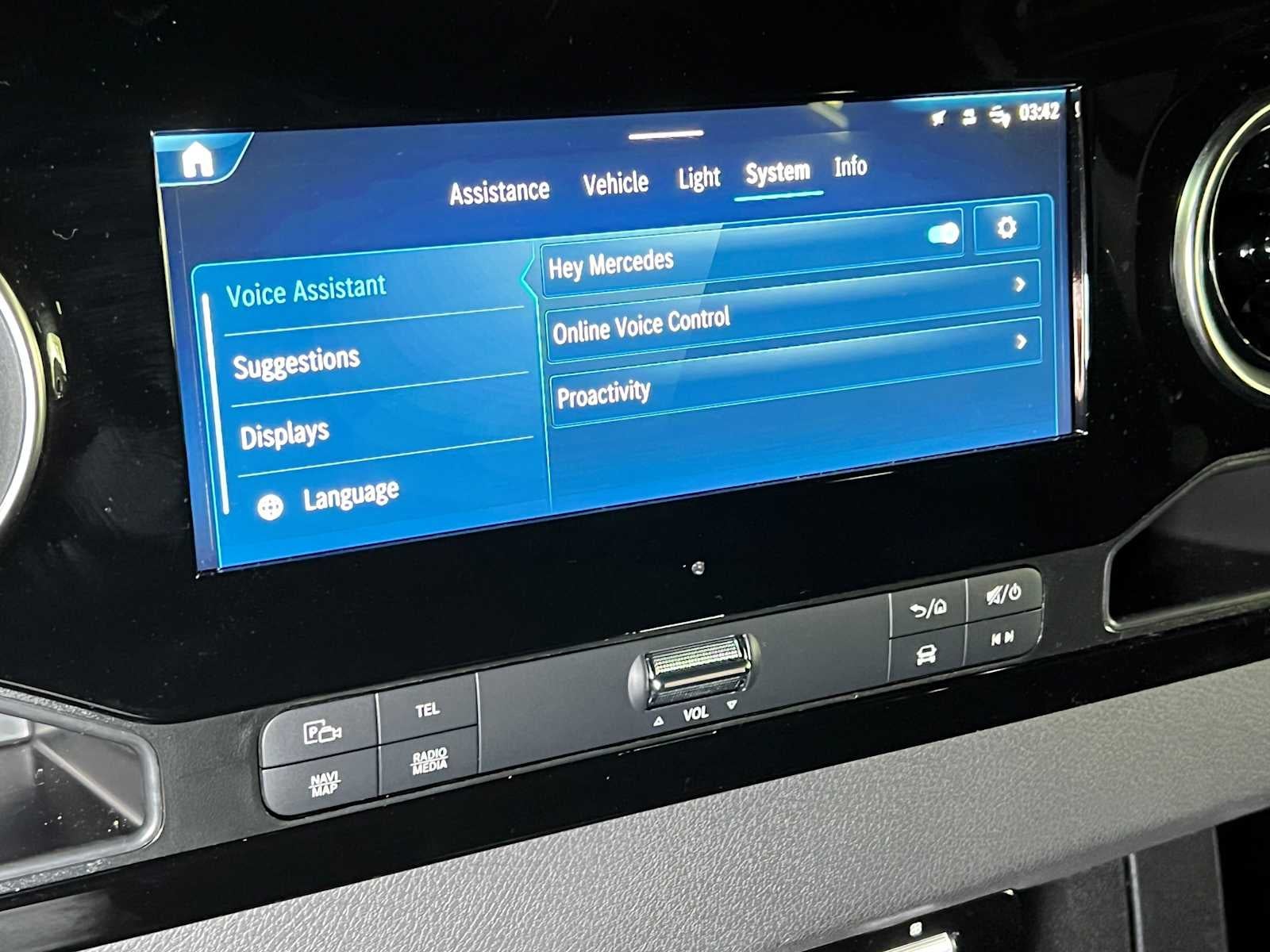 2025 Mercedes-Benz Sprinter Passenger Van 2500 Standard Roof I4 Diesel HO 144 AWD