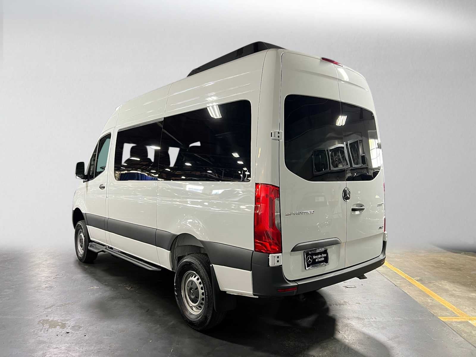 2025 Mercedes-Benz Sprinter Passenger Van 2500 Standard Roof I4 Diesel HO 144 AWD