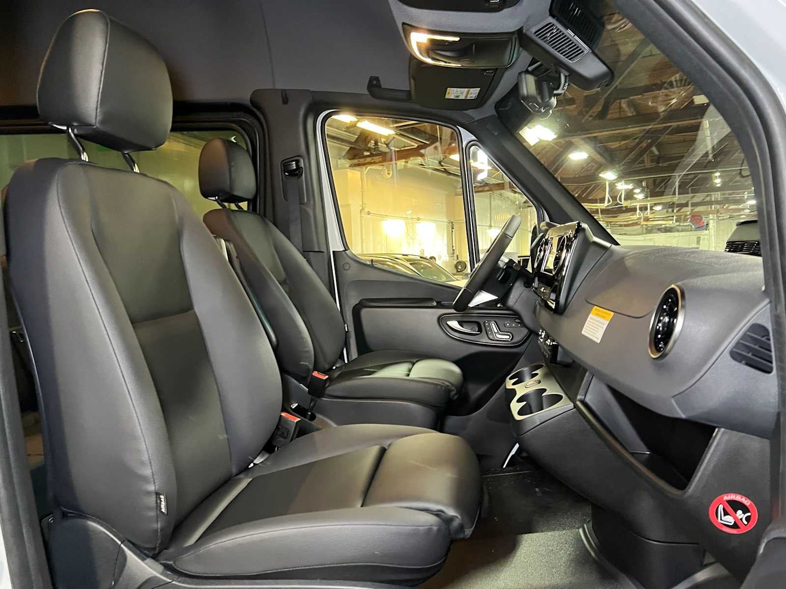 2026 Mercedes-Benz Sprinter Passenger 2500 Standard Roof I4 Diesel HO 144 AWD