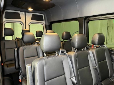 2026 Mercedes-Benz Sprinter Passenger 2500 Standard Roof I4 Diesel HO 144 AWD