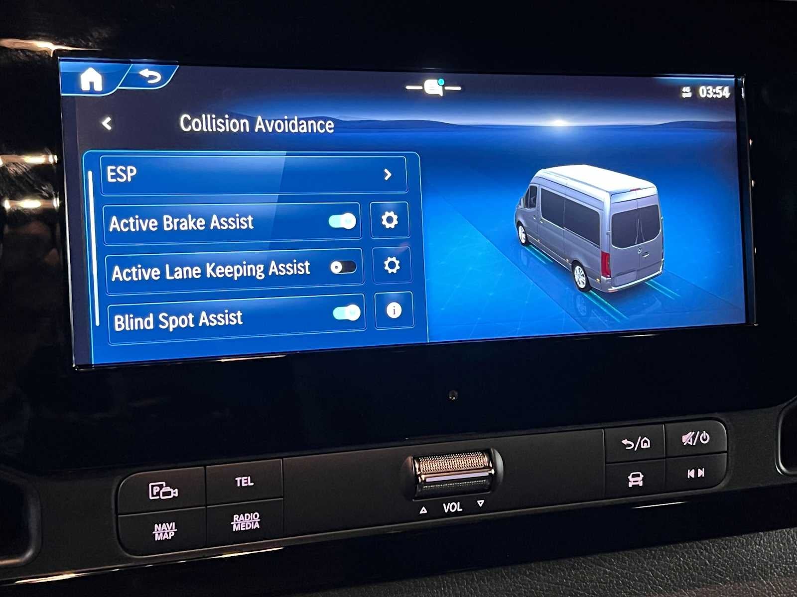 2026 Mercedes-Benz Sprinter Passenger 2500 Standard Roof I4 Diesel HO 144 AWD