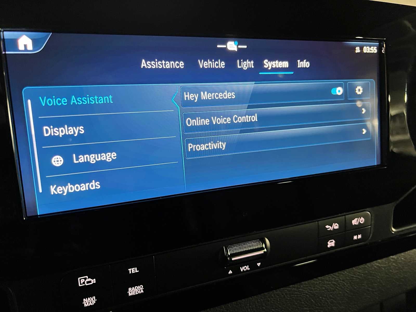 2026 Mercedes-Benz Sprinter Passenger 2500 Standard Roof I4 Diesel HO 144 AWD