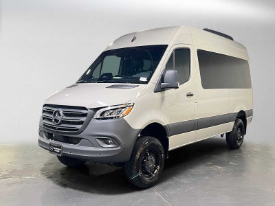 2026 Mercedes-Benz Sprinter Passenger 2500 Standard Roof I4 Diesel HO 144 AWD