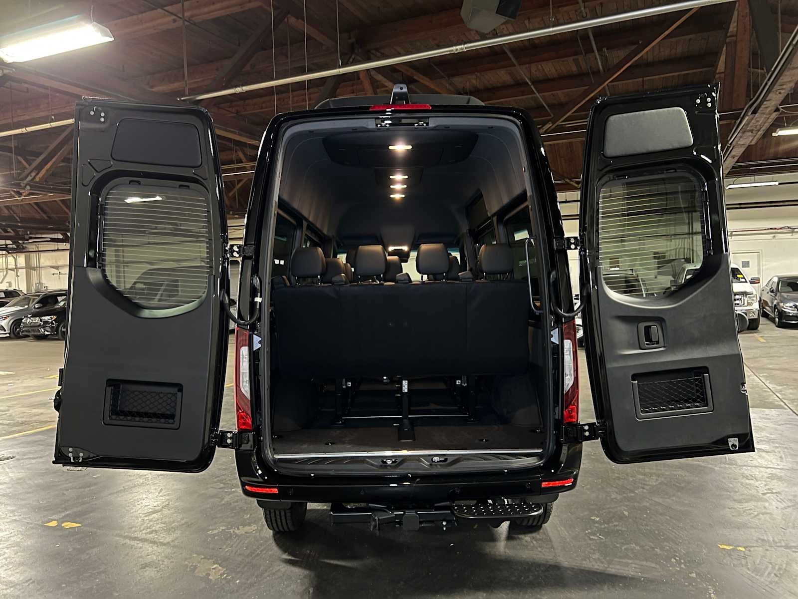 2026 Mercedes-Benz Sprinter Passenger 2500 Standard Roof I4 Diesel HO 144 AWD