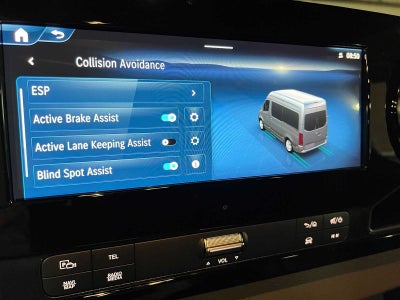 2026 Mercedes-Benz Sprinter Passenger 2500 Standard Roof I4 Diesel HO 144 AWD