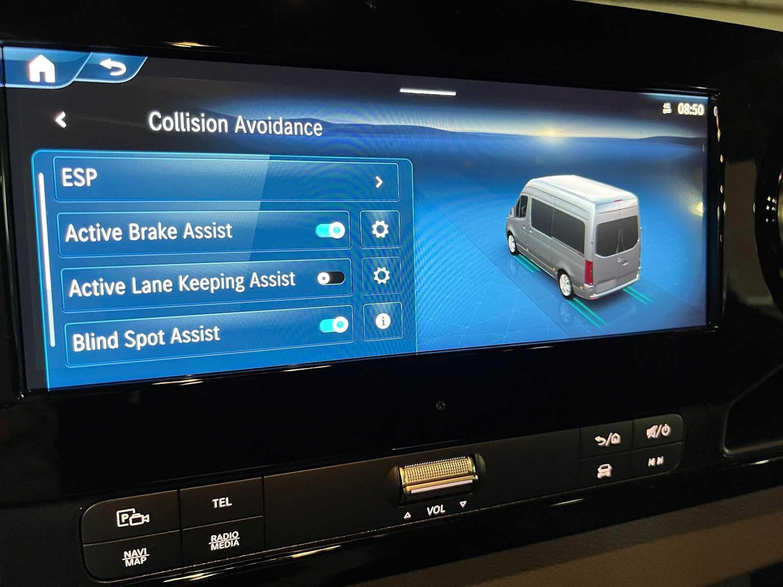 2026 Mercedes-Benz Sprinter Passenger 2500 Standard Roof I4 Diesel HO 144 AWD
