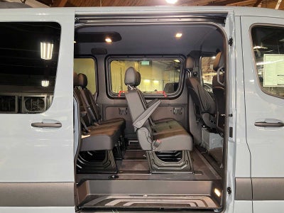 2026 Mercedes-Benz Sprinter Passenger 2500 Standard Roof I4 Diesel HO 144 AWD