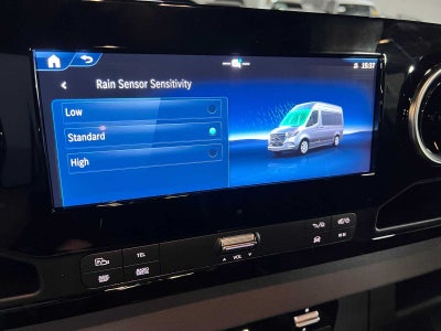 2026 Mercedes-Benz Sprinter Passenger 2500 Standard Roof I4 Diesel HO 144 AWD