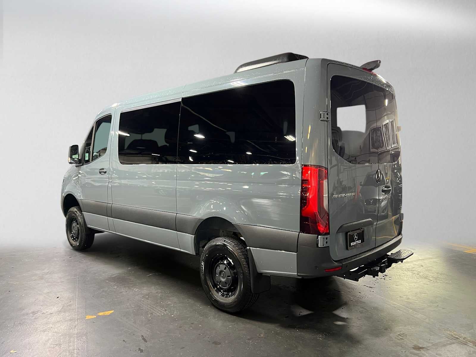2026 Mercedes-Benz Sprinter Passenger 2500 Standard Roof I4 Diesel HO 144 AWD