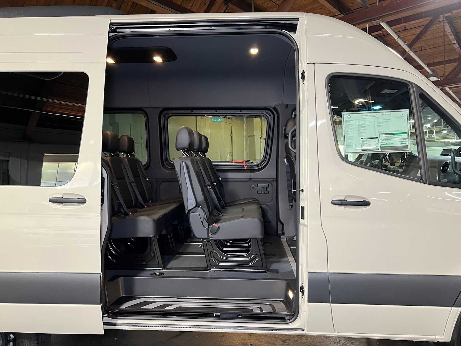 2026 Mercedes-Benz Sprinter Passenger 2500 Standard Roof I4 Diesel HO 144 AWD