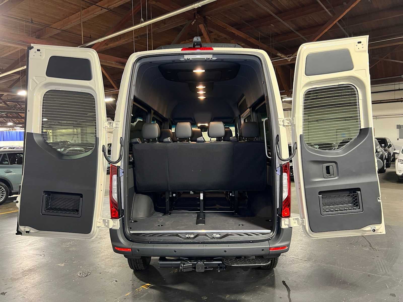 2026 Mercedes-Benz Sprinter Passenger 2500 Standard Roof I4 Diesel HO 144 AWD