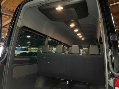 2024 Mercedes-Benz Sprinter Passenger Van 2500 High Roof I4 Diesel HO 170 RWD