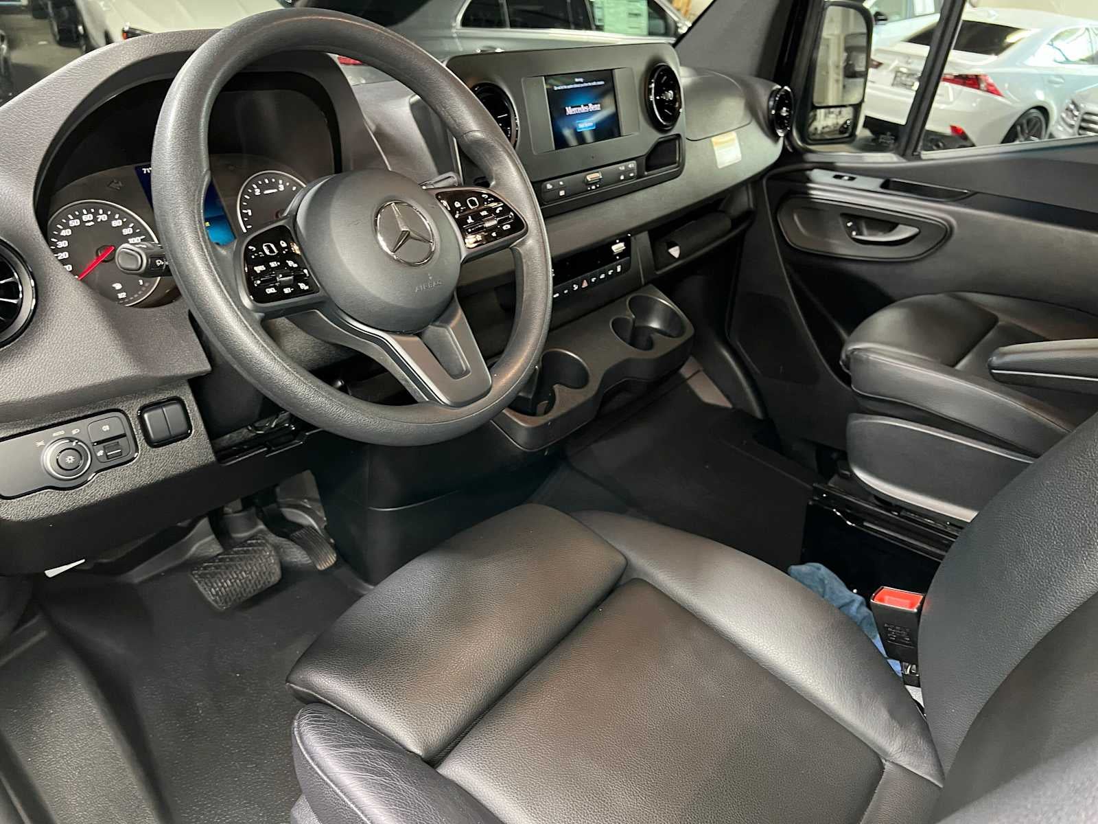 2024 Mercedes-Benz Sprinter Passenger Van 2500 High Roof I4 Diesel HO 170 RWD