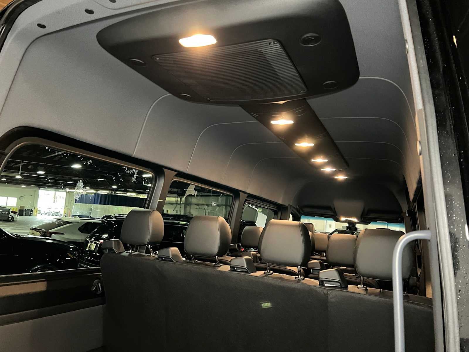 2026 Mercedes-Benz Sprinter Passenger Van 2500 High Roof I4 Diesel HO 170 RWD