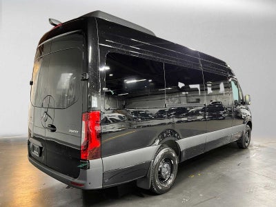 2026 Mercedes-Benz Sprinter Passenger Van 2500 High Roof I4 Diesel HO 170 RWD