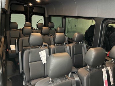2026 Mercedes-Benz Sprinter Passenger Van 2500 High Roof I4 Diesel HO 170 RWD