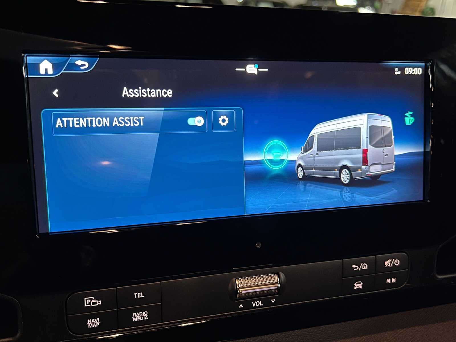 2026 Mercedes-Benz Sprinter Passenger Van 2500 High Roof I4 Diesel HO 170 RWD